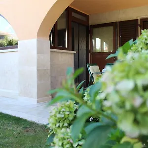 Appartamento 100m2, Full Opremljen, Privatni Parking., Pola