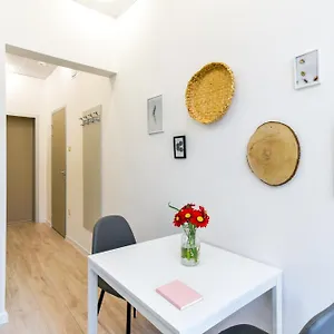 https://super-central-studios-incity-center.sofiahotelsbg.com