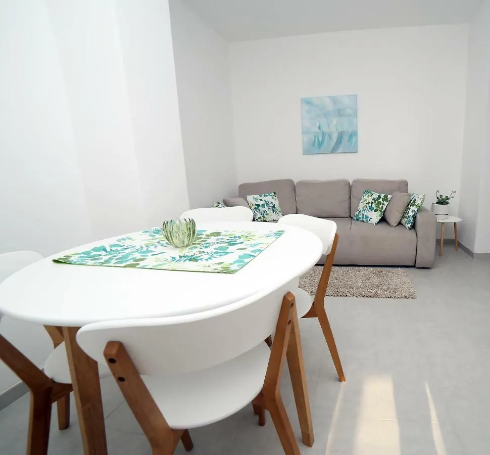 Appartamento Garden Pola 0*,  Croazia