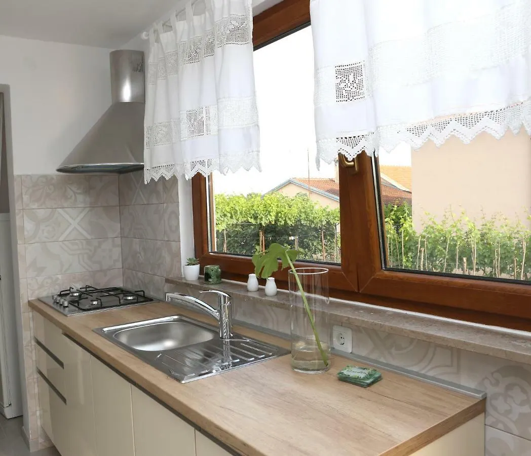 Garden Apartment Pula Croatia