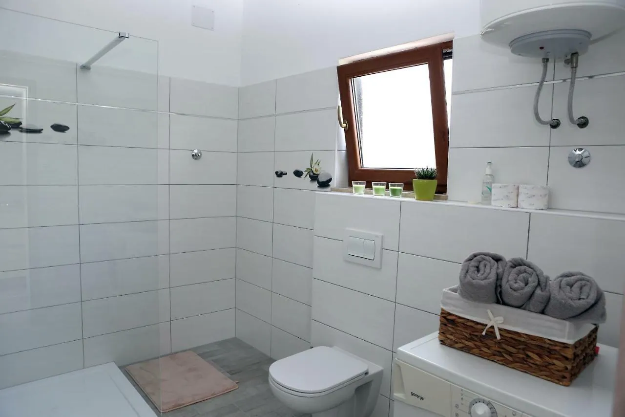 Garden Apartment Pula
